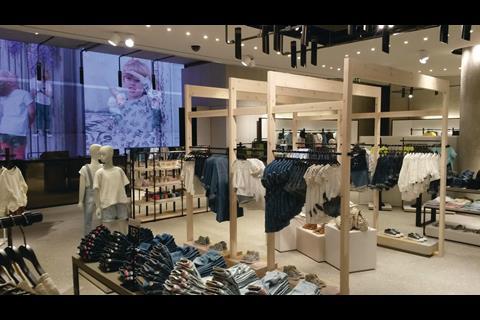 Zara Oxford Street 2015